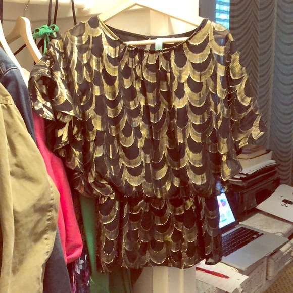 Fancy blouse - Picture 1 of 5